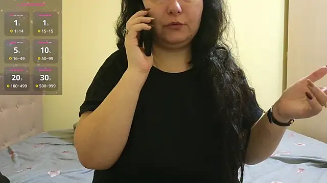 Snapshot of BBW_MILF_4U chatting on 02-13-25, 07:03 BBW MILF 4U online show from 02-13-25, 07:03