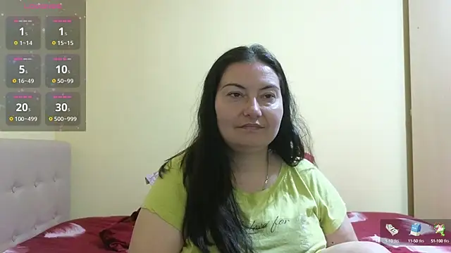 Snapshot of BBW_MILF_4U chatting on 03-17-25, 04:11 BBW MILF 4U online show from 03-17-25, 04:11