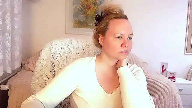 Sarah4you online show from 01-24-25, 09:37