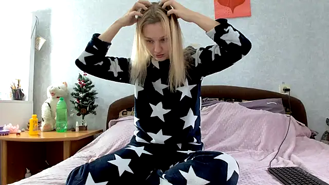 ModelEva online show from 12-09-24, 07:50