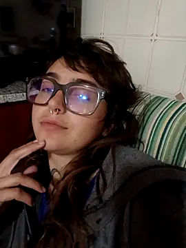 Blulilla69 online show from 10-07-25, 06:16