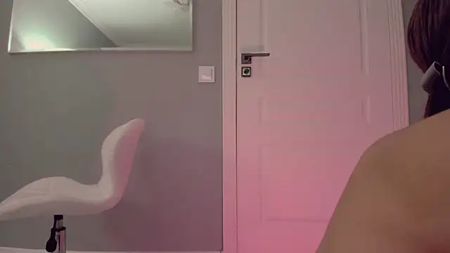 Snapshot of kimisun01 chatting on 02-03-25, 04:46 kimisun01 online show from 02-03-25, 04:46