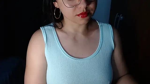 Snapshot of lizbodu chatting on 06-08-26, 02:23 lizbodu online show from 06-08-26, 02:23