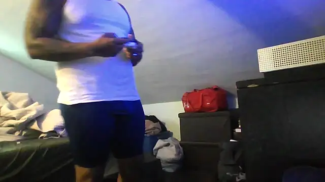 Snapshot of ReeferMadness59 chatting on 09-21-25, 03:13 ReeferMadness59 online show from 09-21-25, 03:13