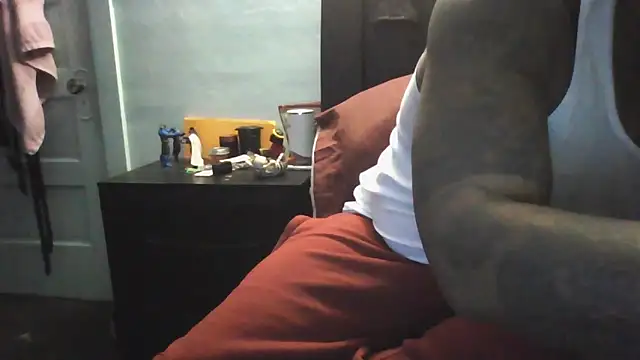 Snapshot of ReeferMadness59 chatting on 12-02-25, 01:11 ReeferMadness59 online show from 12-02-25, 01:11