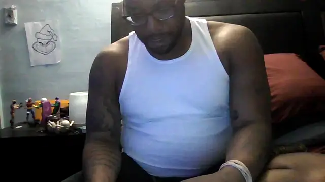 Snapshot of ReeferMadness59 chatting on 02-05-26, 04:39 ReeferMadness59 online show from 02-05-26, 04:39