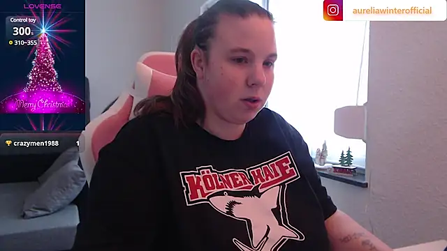 AureliaWinter online show from 12-12-24, 11:29