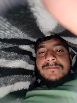 Snapshot of romanpussylover chatting on 12-20-25, 05:36 romanpussylover online show from 12-20-25, 05:36