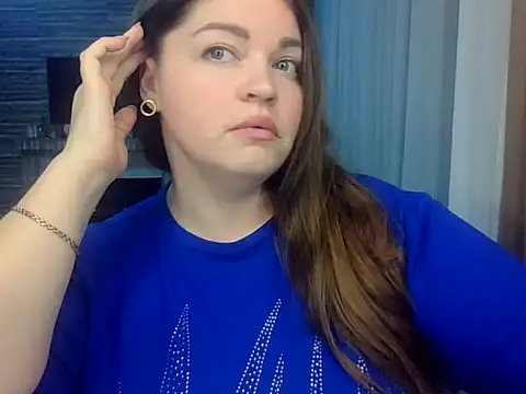 cute  cherry online show from 02-12-26, 09:43