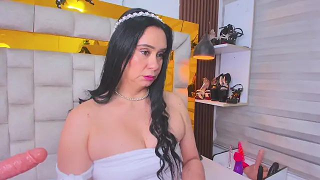 bigass monic online show from 11-06-25, 02:12