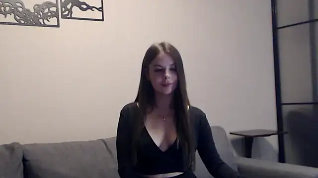 Melanie Scott Richerds online show from 10-19-25, 08:09