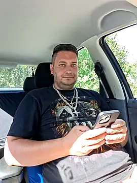 Snapshot of nemes2 chatting on 09-21-25, 12:51 nemes2 online show from 09-21-25, 12:51