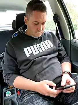 Snapshot of nemes2 chatting on 10-20-25, 02:39 nemes2 online show from 10-20-25, 02:39