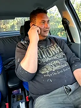 Snapshot of nemes2 chatting on 11-05-25, 03:12 nemes2 online show from 11-05-25, 03:12