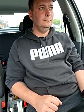 Snapshot of nemes2 chatting on 11-08-25, 01:11 nemes2 online show from 11-08-25, 01:11