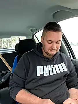 Snapshot of nemes2 chatting on 11-23-25, 08:58 nemes2 online show from 11-23-25, 08:58