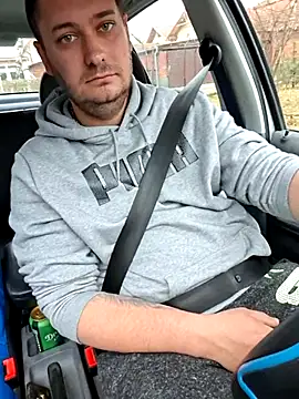 Snapshot of nemes2 chatting on 12-14-25, 09:14 nemes2 online show from 12-14-25, 09:14