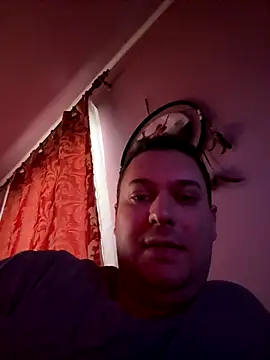 Snapshot of nemes2 chatting on 12-21-25, 07:59 nemes2 online show from 12-21-25, 07:59