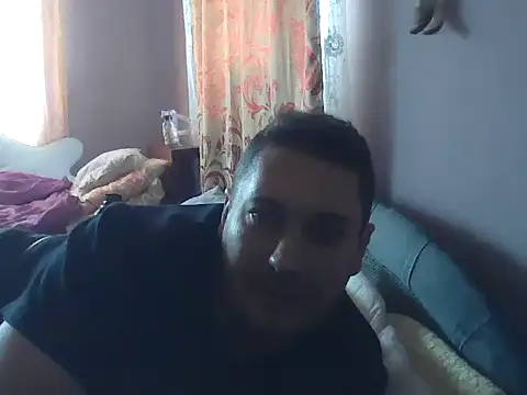 Snapshot of nemes2 chatting on 01-09-26, 09:01 nemes2 online show from 01-09-26, 09:01