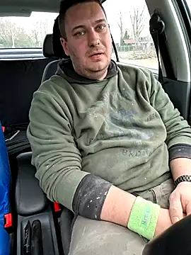 Snapshot of nemes2 chatting on 02-11-26, 03:17 nemes2 online show from 02-11-26, 03:17