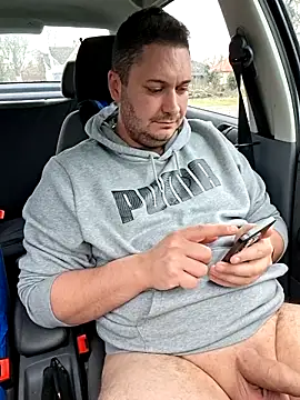 Snapshot of nemes2 chatting on 02-21-26, 01:12 nemes2 online show from 02-21-26, 01:12