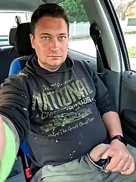 Snapshot of nemes2 chatting on 03-10-26, 06:29 nemes2 online show from 03-10-26, 06:29