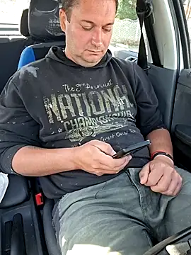 Snapshot of nemes2 chatting on 03-19-26, 07:23 nemes2 online show from 03-19-26, 07:23