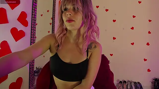 Cristina  Smith online show from 03-03-25, 08:43