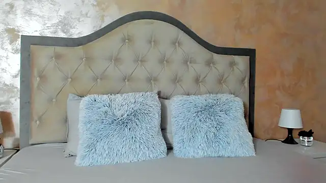 JennaMyers online show from 01-27-25, 08:17