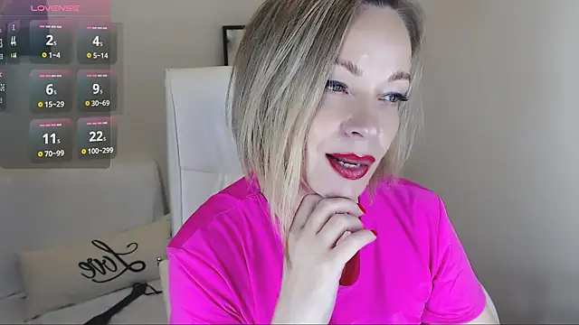 Tilly Eliot online show from 01-10-25, 03:58