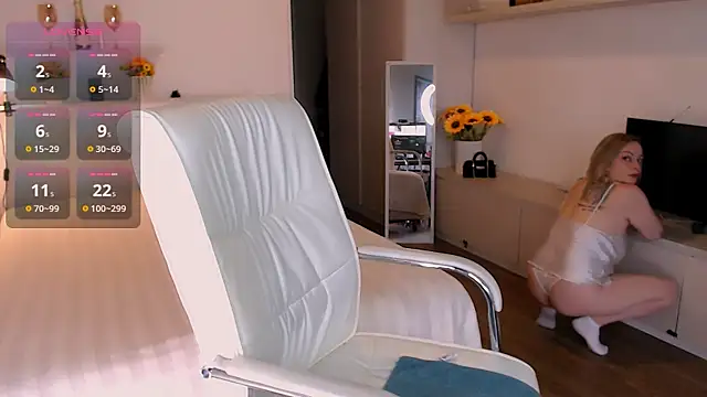 Tilly Eliot online show from 10-05-25, 07:01