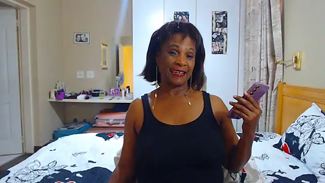 Hotgrannyx online show from 02-19-25, 12:11