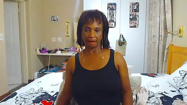 Hotgrannyx online show from 02-25-25, 10:04