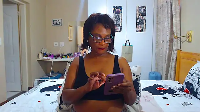 Hotgrannyx online show from 02-26-25, 06:26