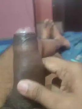 omar23121 online show from 12-23-24, 02:39