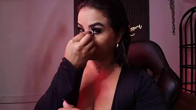 arianna smith  online show from 11-16-25, 11:49