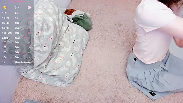 Snapshot of loliwoods chatting on 09-13-25, 11:04 loliwoods online show from 09-13-25, 11:04