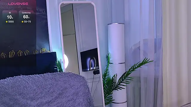 SofiaFoster  online show from 02-25-26, 06:01