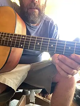 Snapshot of Charlie-N-Bubblez chatting on 03-20-25, 08:51 Charlie-N-Bubblez online show from 03-20-25, 08:51