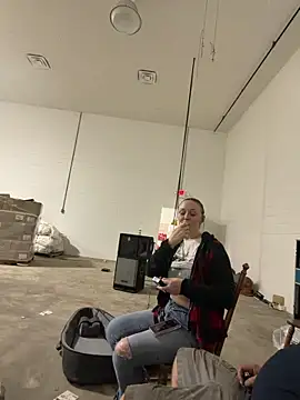 Charlie-N-Bubblez online show from 03-08-26, 02:59