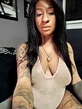 iitsolivia13 online show from 02-22-25, 03:01