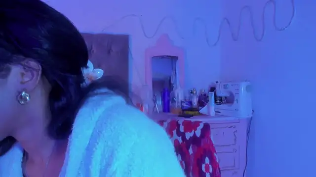 AfroGoddess online show from 10-08-25, 06:38