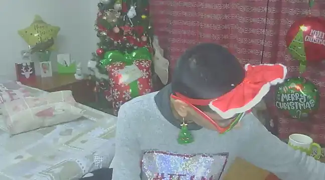 Snapshot of hotSANDRA_STARR chatting on 12-21-24, 03:53 hotSANDRA STARR online show from 12-21-24, 03:53