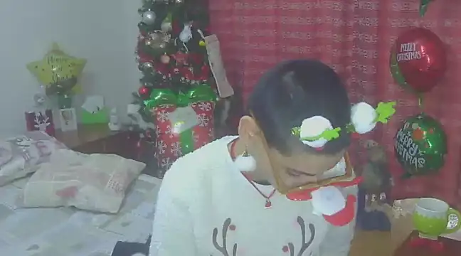 Snapshot of hotSANDRA_STARR chatting on 12-23-24, 11:04 hotSANDRA STARR online show from 12-23-24, 11:04