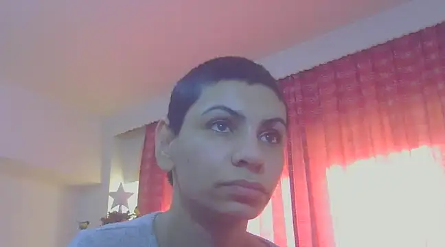 Snapshot of hotSANDRA_STARR chatting on 01-11-25, 01:32 hotSANDRA STARR online show from 01-11-25, 01:32