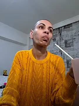 Snapshot of hotSANDRA_STARR chatting on 03-13-25, 04:45 hotSANDRA STARR online show from 03-13-25, 04:45