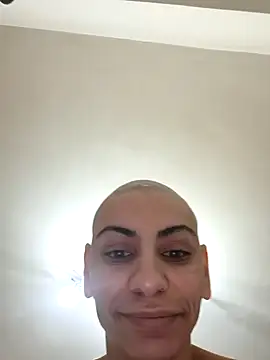 Snapshot of hotSANDRA_STARR chatting on 03-15-25, 04:21 hotSANDRA STARR online show from 03-15-25, 04:21