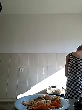 Snapshot of hotSANDRA_STARR chatting on 03-18-25, 01:31 hotSANDRA STARR online show from 03-18-25, 01:31