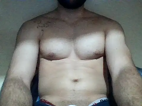 Snapshot of peneduro_19 chatting on 10-30-25, 01:40 peneduro 19 online show from 10-30-25, 01:40