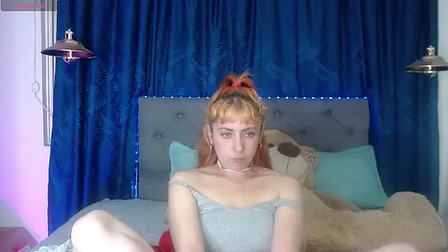 sarah lovesu online show from 09-11-25, 06:52